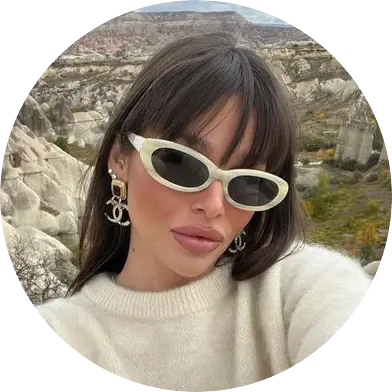 Joycelyn O., 35